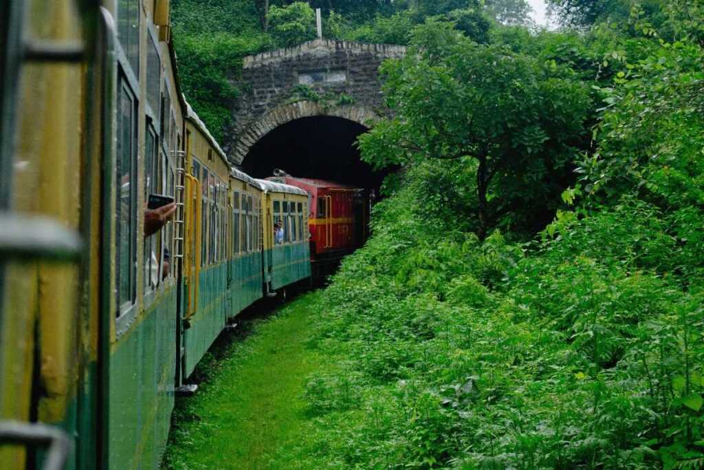 Delhi to Shimla Distance